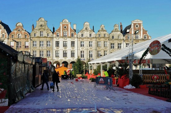 Montage J8 Marché de Noel 2015 (1)