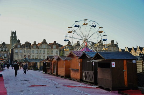 Montage J8 Marché de Noel 2015 (2)